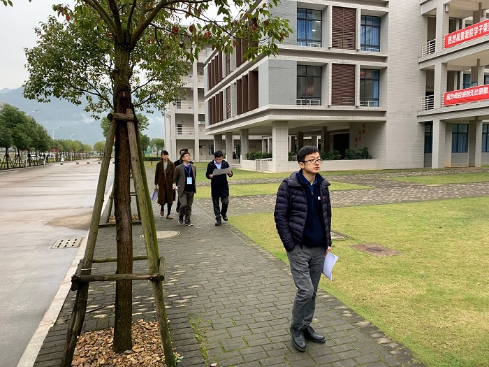 我校开展新学期第一堂课教学情况巡查