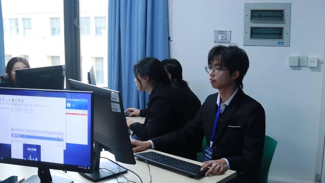 福州理工学院学子在第四届全国建设类院校BIM数字工程技术创新大赛中荣获三等奖