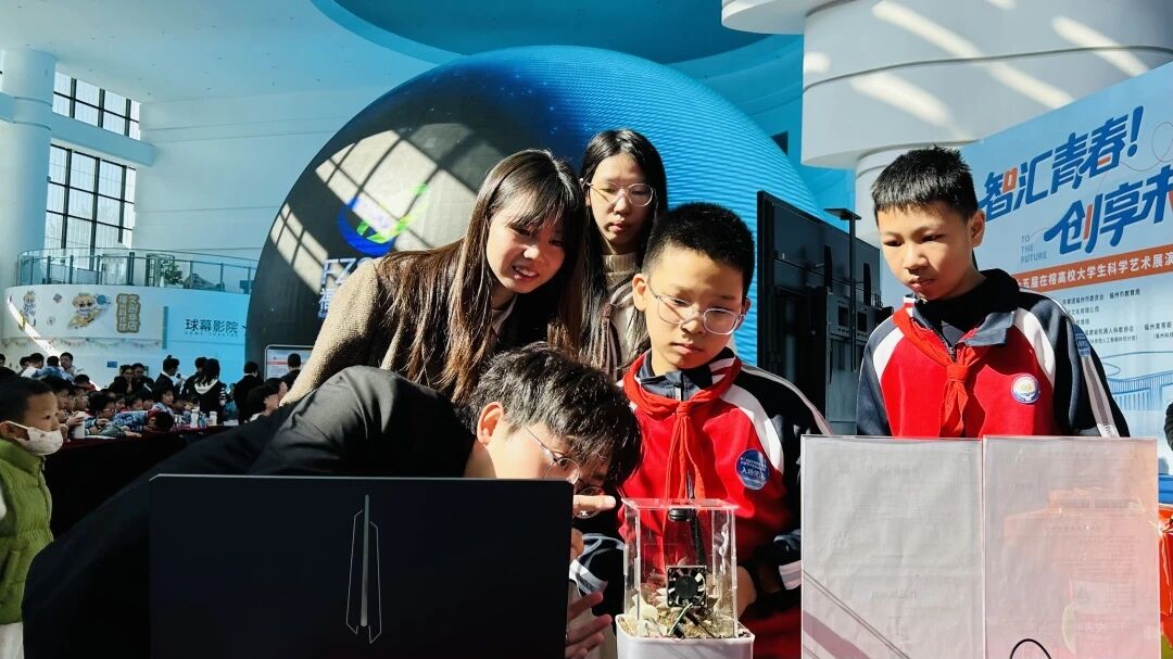 福州理工学院学子在第十五届在榕高校大学生科学艺术展演活动中荣获佳绩